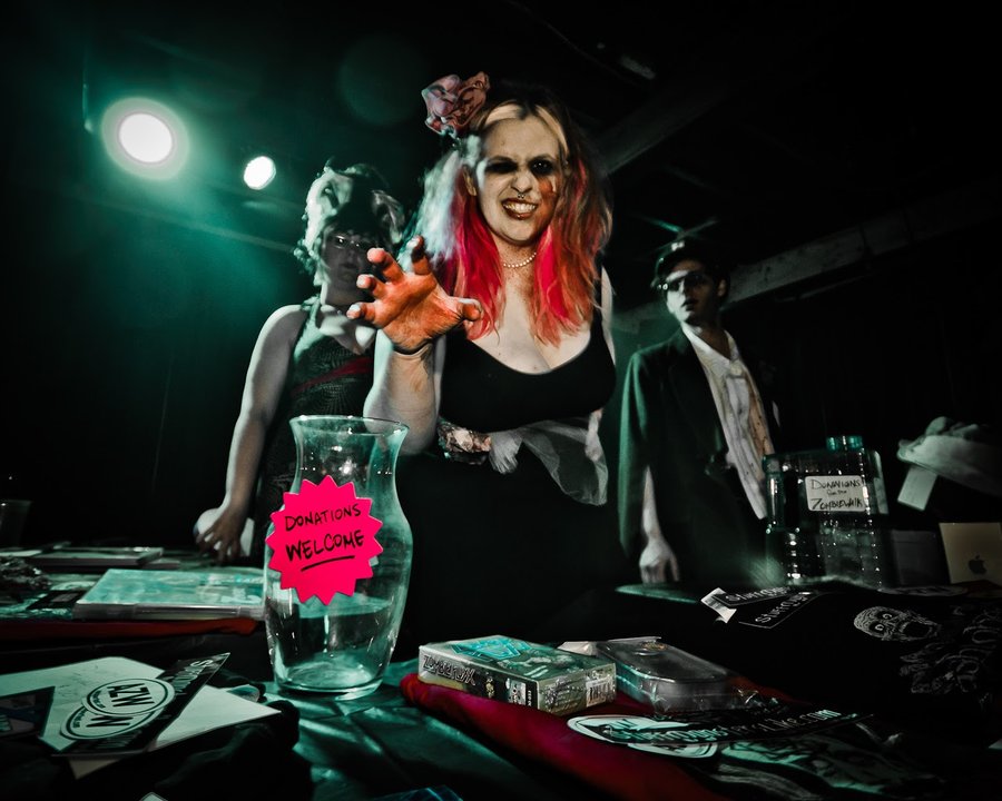 zombie-prom-2.jpg