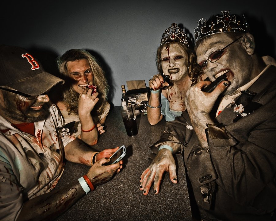zombie-prom-5.jpg