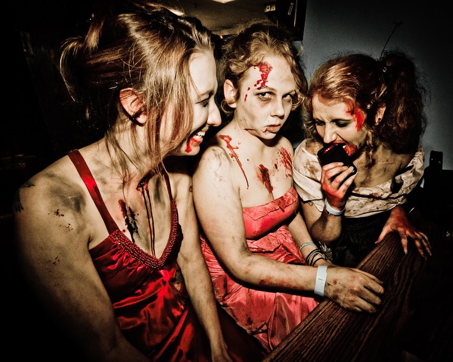 zombie-prom-8.jpg